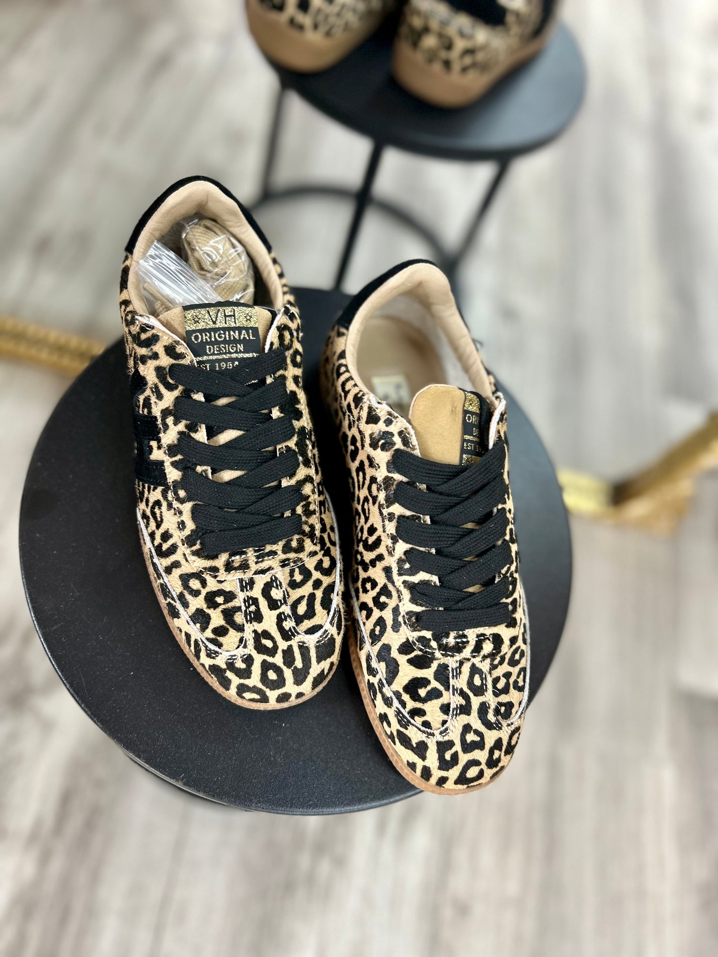 Dreamer Leopard Sneaker