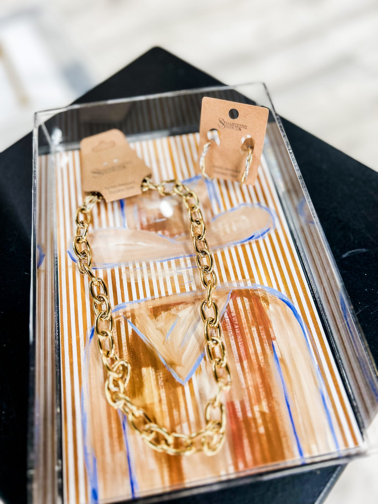 Outlaw Small Acrylic Tray