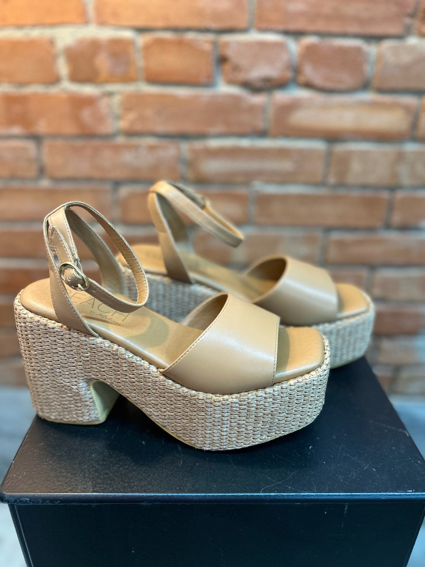 Arden Cognac Wedge