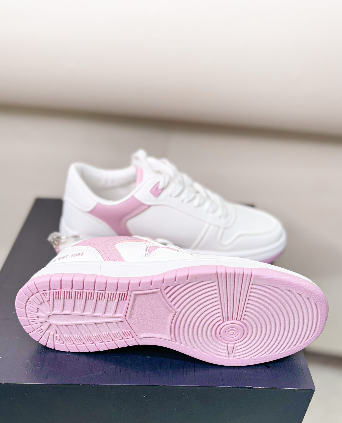 Pink Star Low Top Sneaker