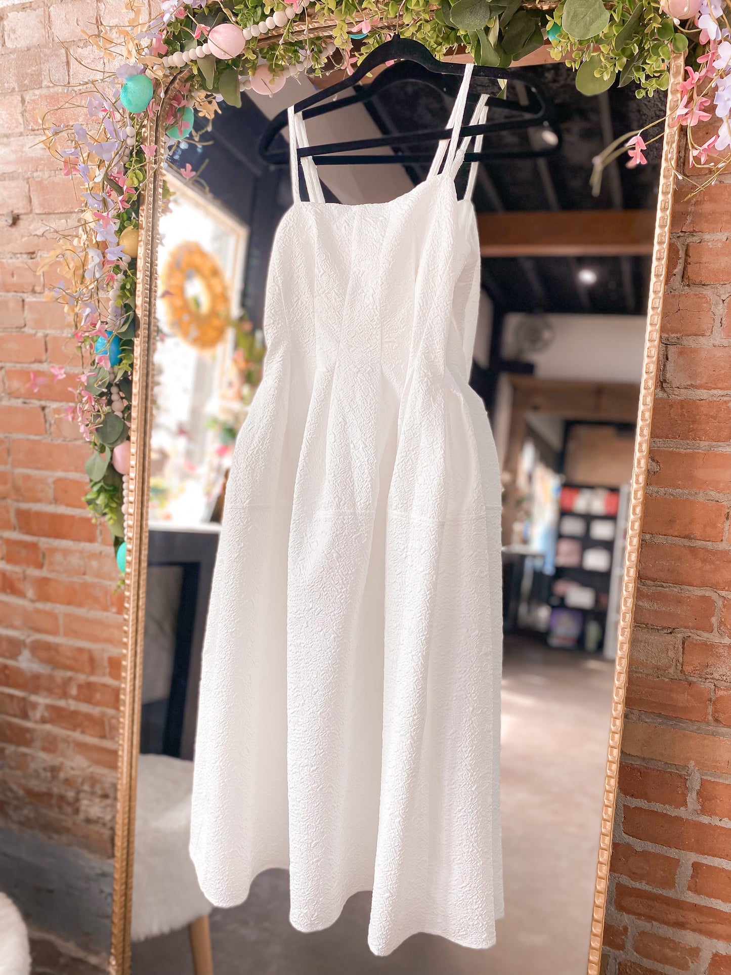 White Gardenia Midi Dress