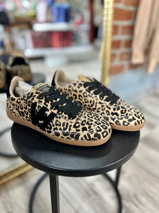 Dreamer Leopard Sneaker