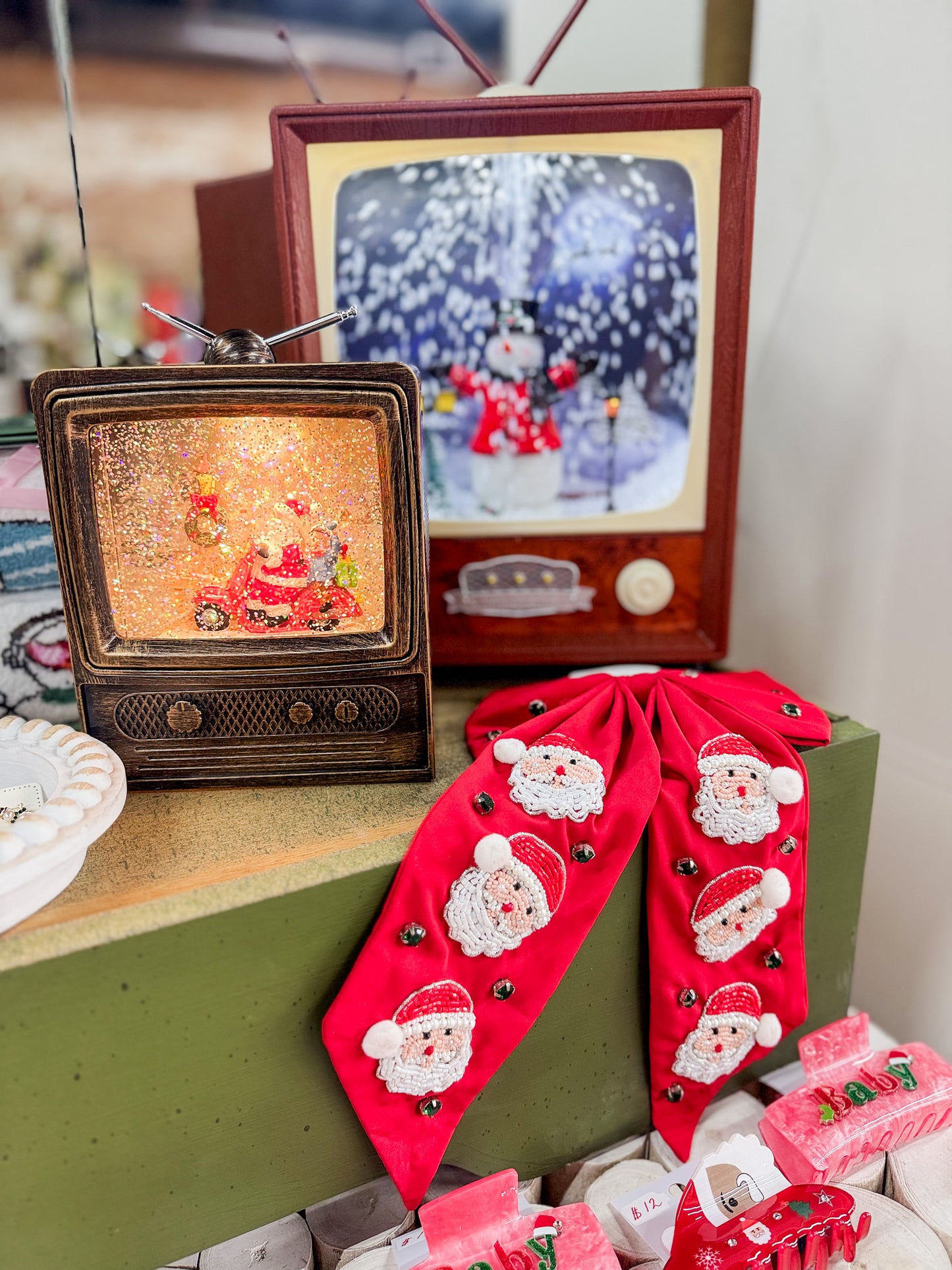 Mini Retro TV with Snowman