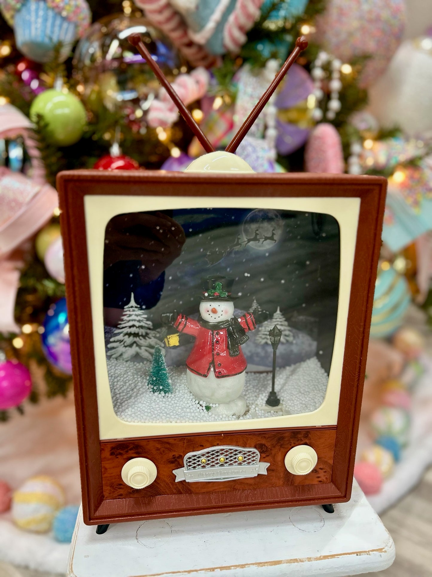 Mini Retro TV with Snowman